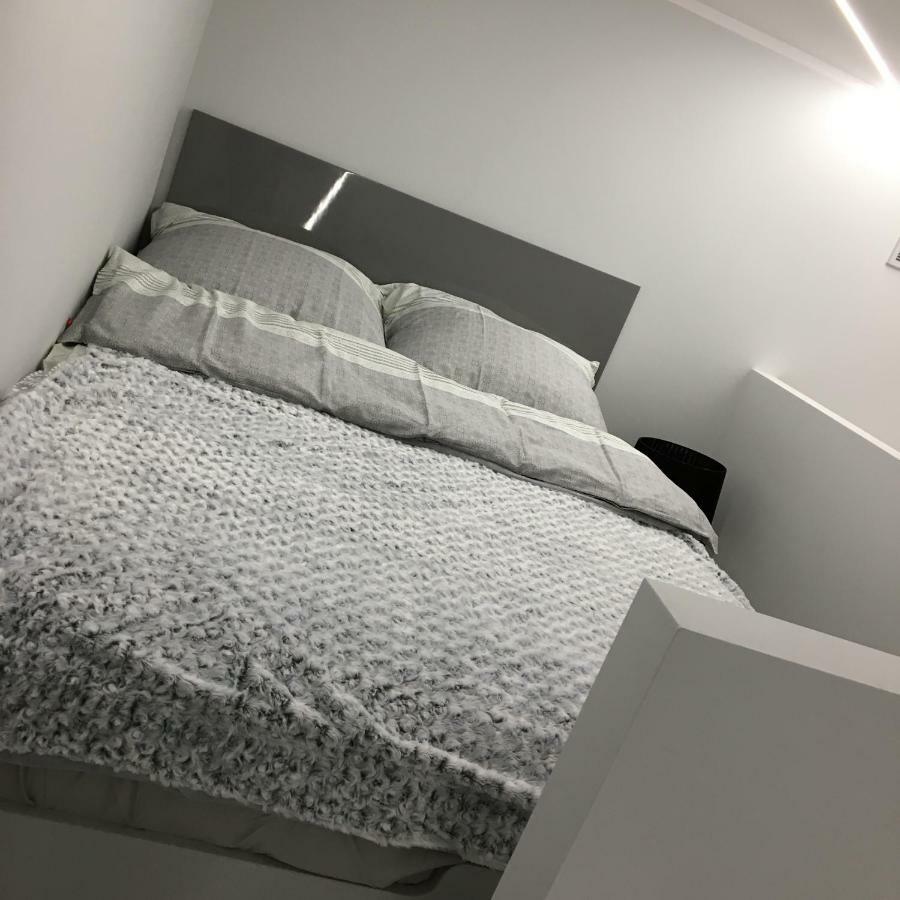 Apartament Mnw Warszawa Exteriör bild