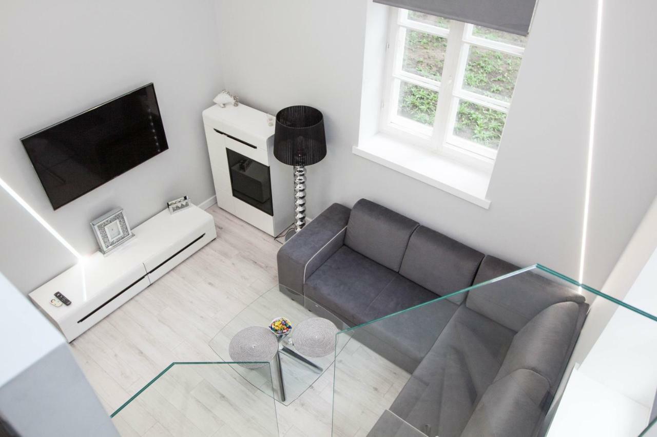Apartament Mnw Warszawa Exteriör bild
