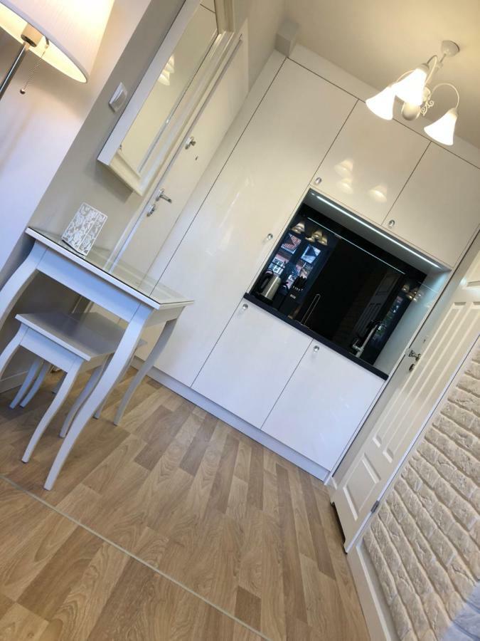 Apartament Mnw Warszawa Exteriör bild